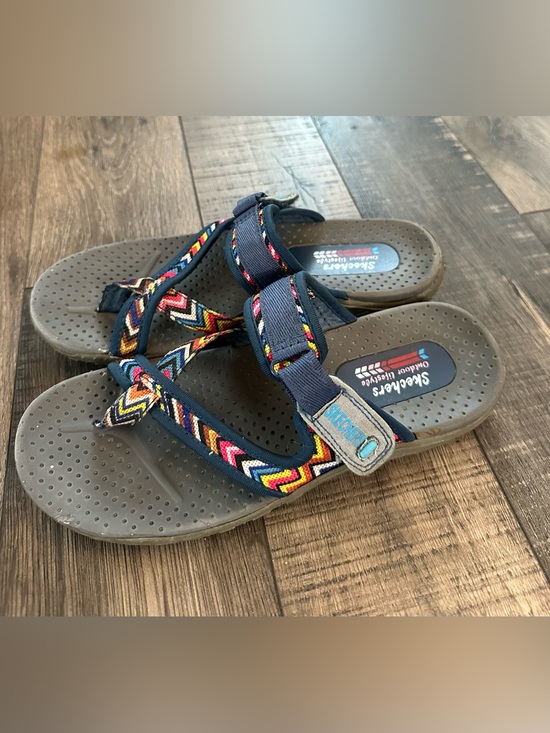 Skechers Shoes - Skechers Women's Reggae-Zig Swag sandals in the navy/multicolor colorway Size 7